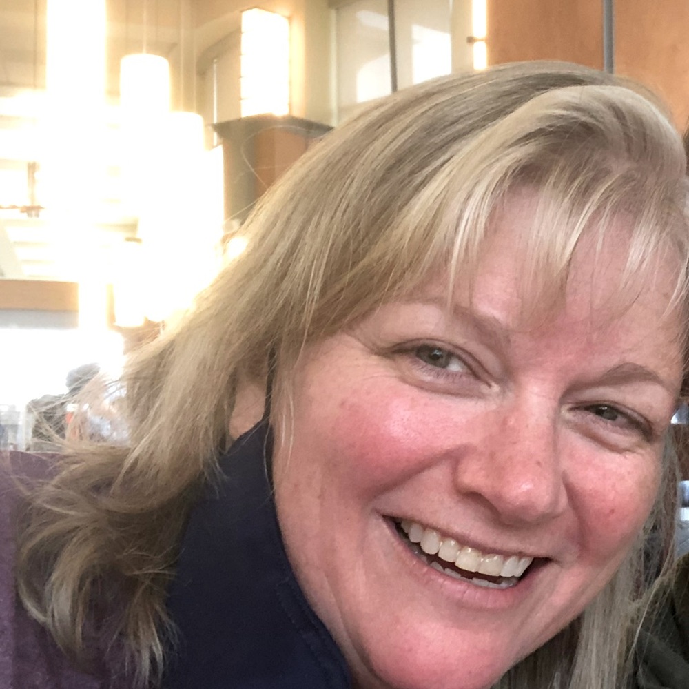 Meet your Posher, Steph